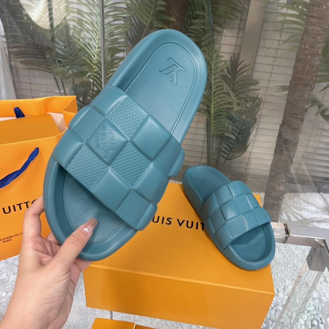 Louis Vuitton Waterfront Mules   1AAR9D - DopestKickz