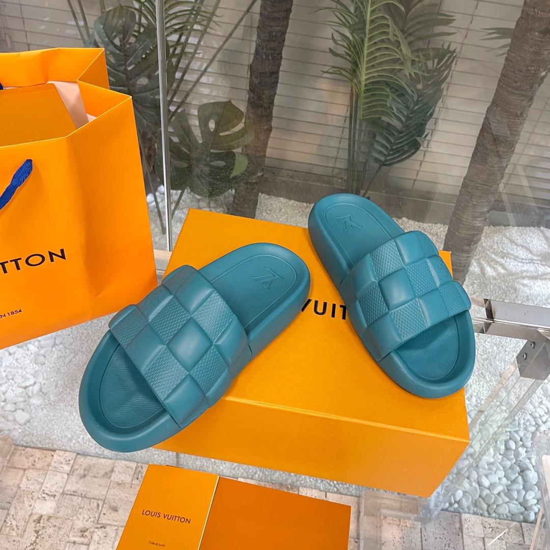 Louis Vuitton Waterfront Mules   1AAR9D - DopestKickz