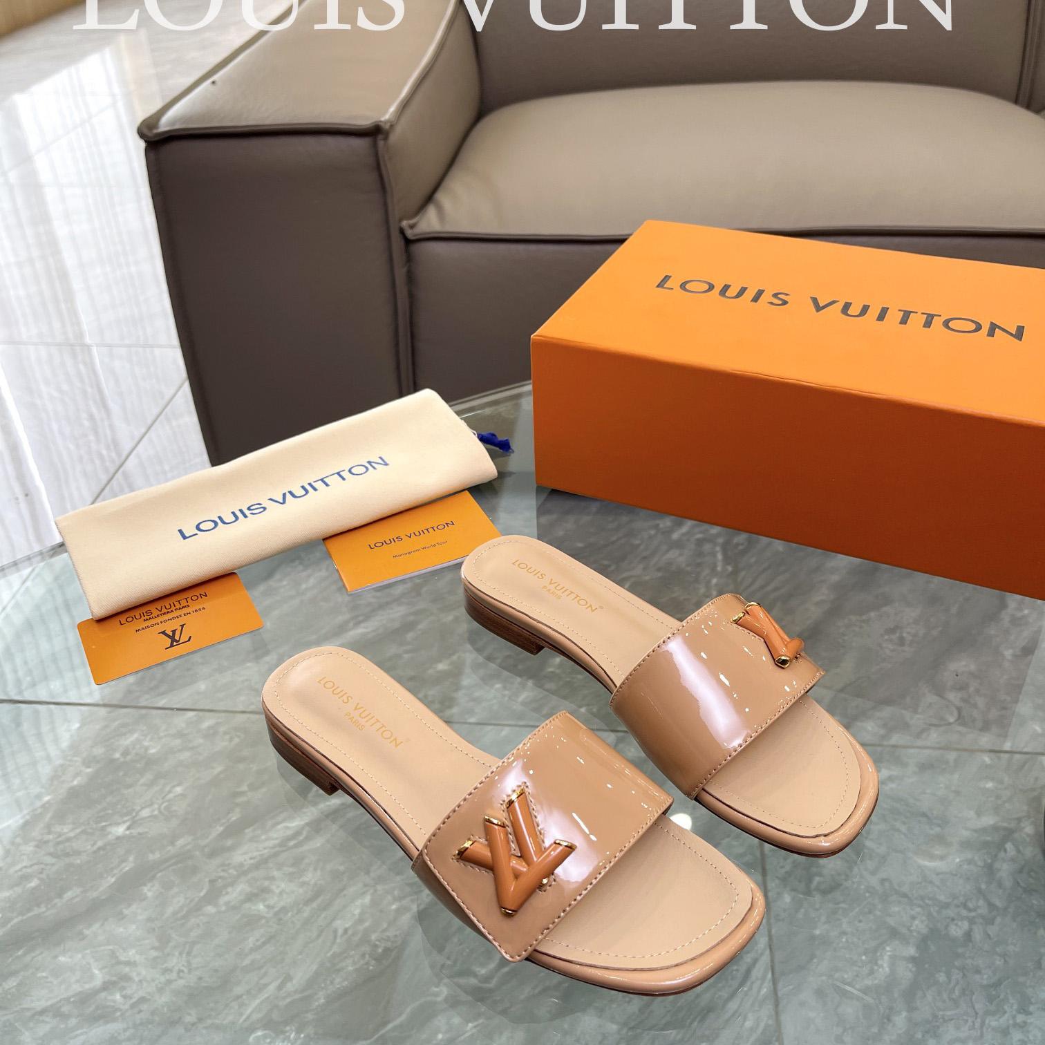 Louis Vuitton Shake Flat Mule       - DopestKickz