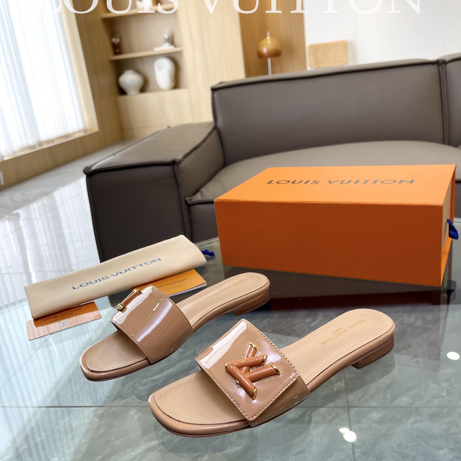 Louis Vuitton Shake Flat Mule       - DopestKickz