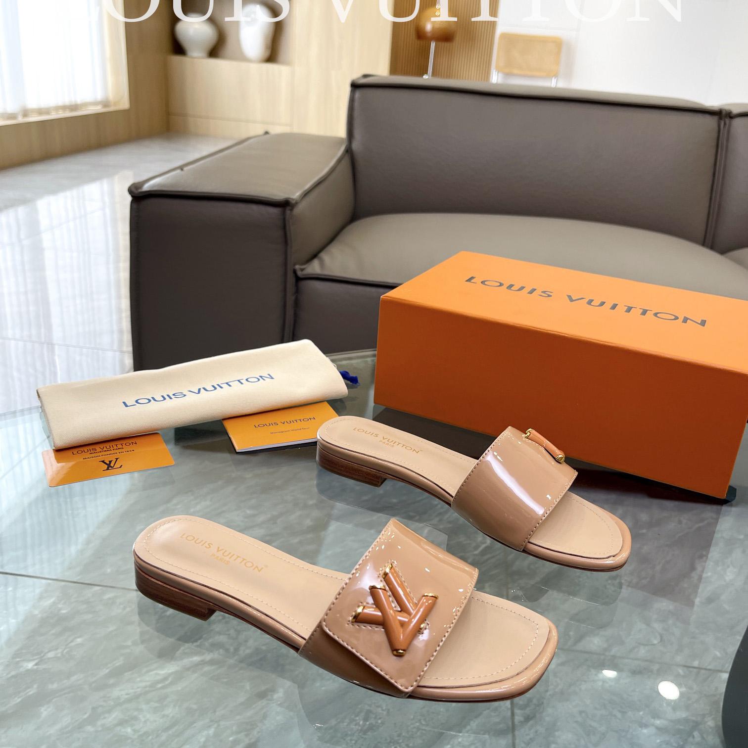 Louis Vuitton Shake Flat Mule       - DopestKickz