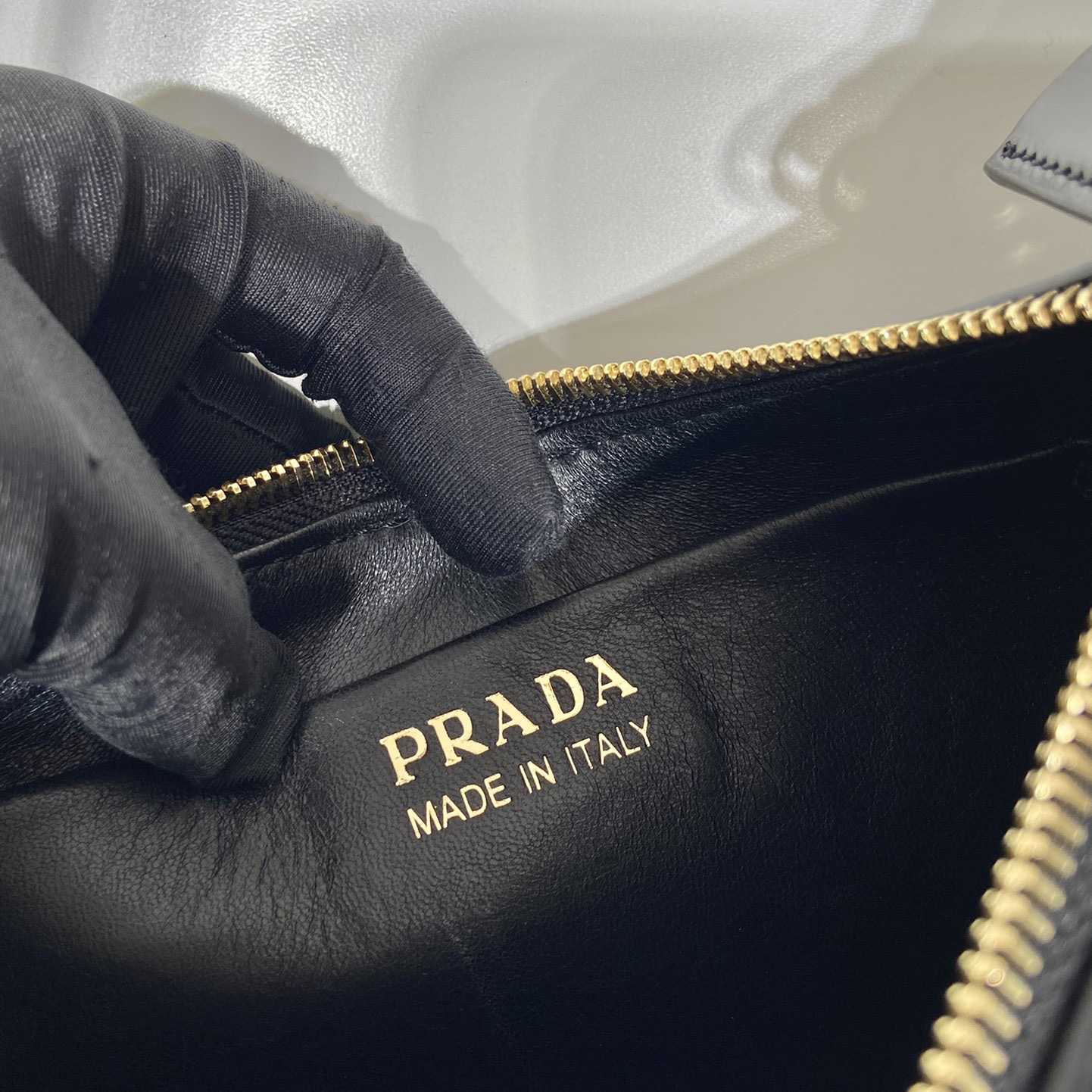 Prada Leather Shoulder Bag - DopestKickz