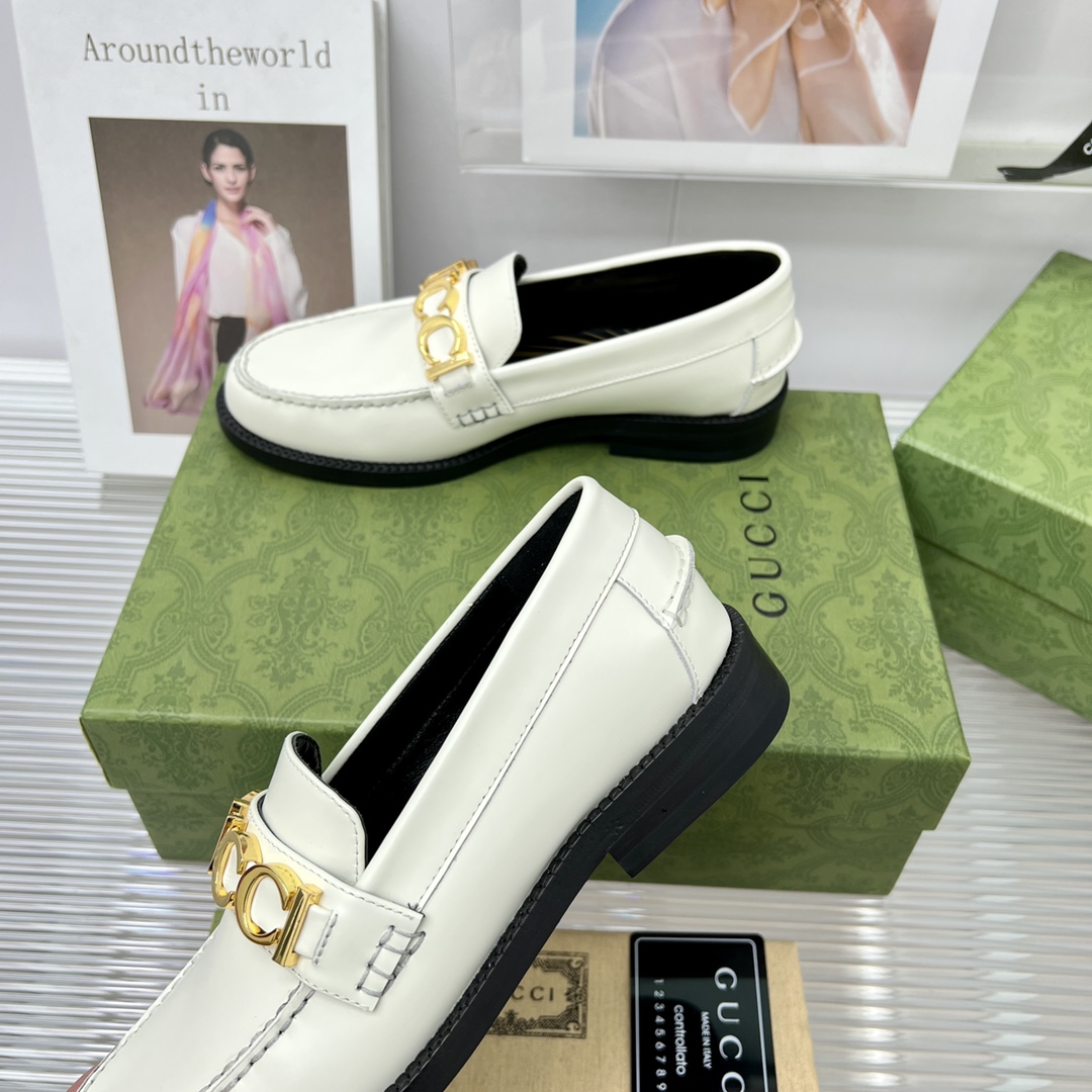 Gucci Women's Gucci Loafer - DopestKickz