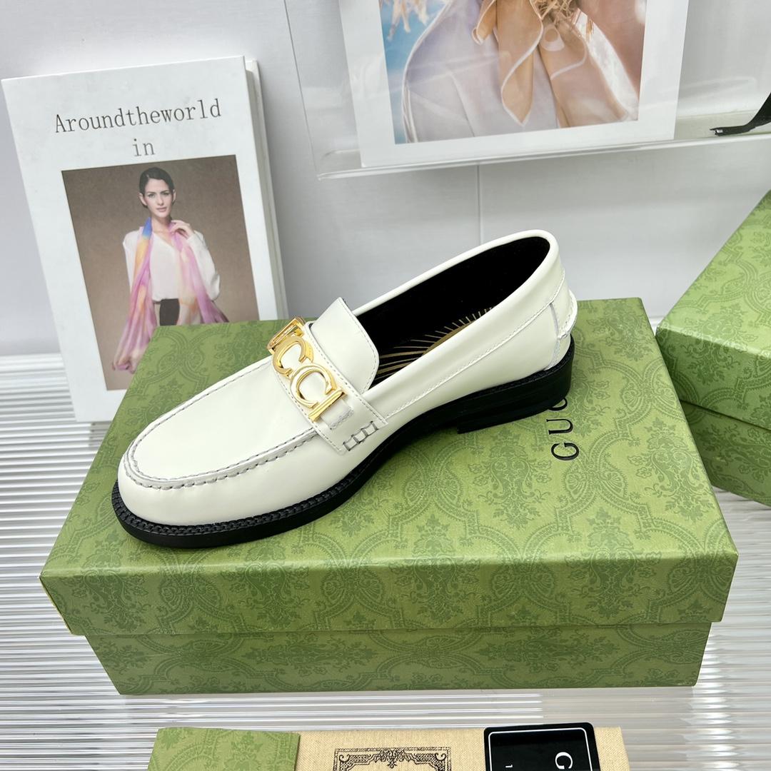 Gucci Women's Gucci Loafer - DopestKickz