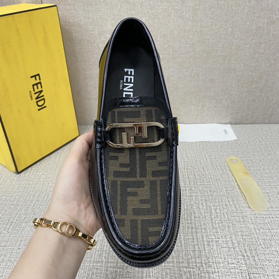 Fendi O-Lock Loafers - DopestKickz