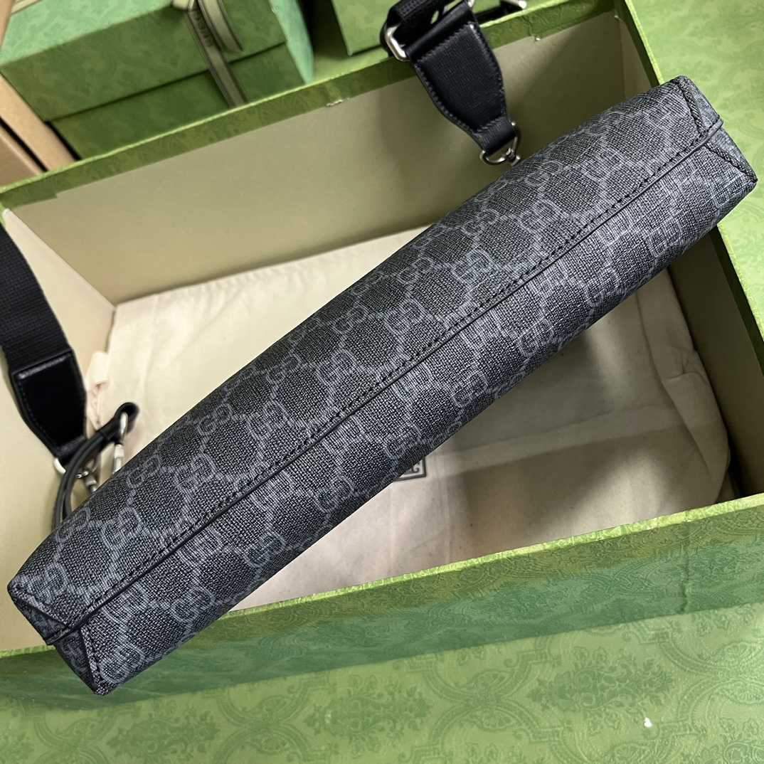 Gucci Messenger bag with Interlocking G(30-22.5-5cm) - DopestKickz