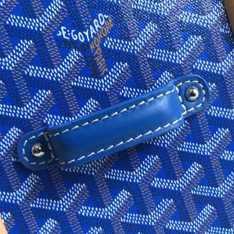 Goyard Saïgon PM Bag - DopestKickz