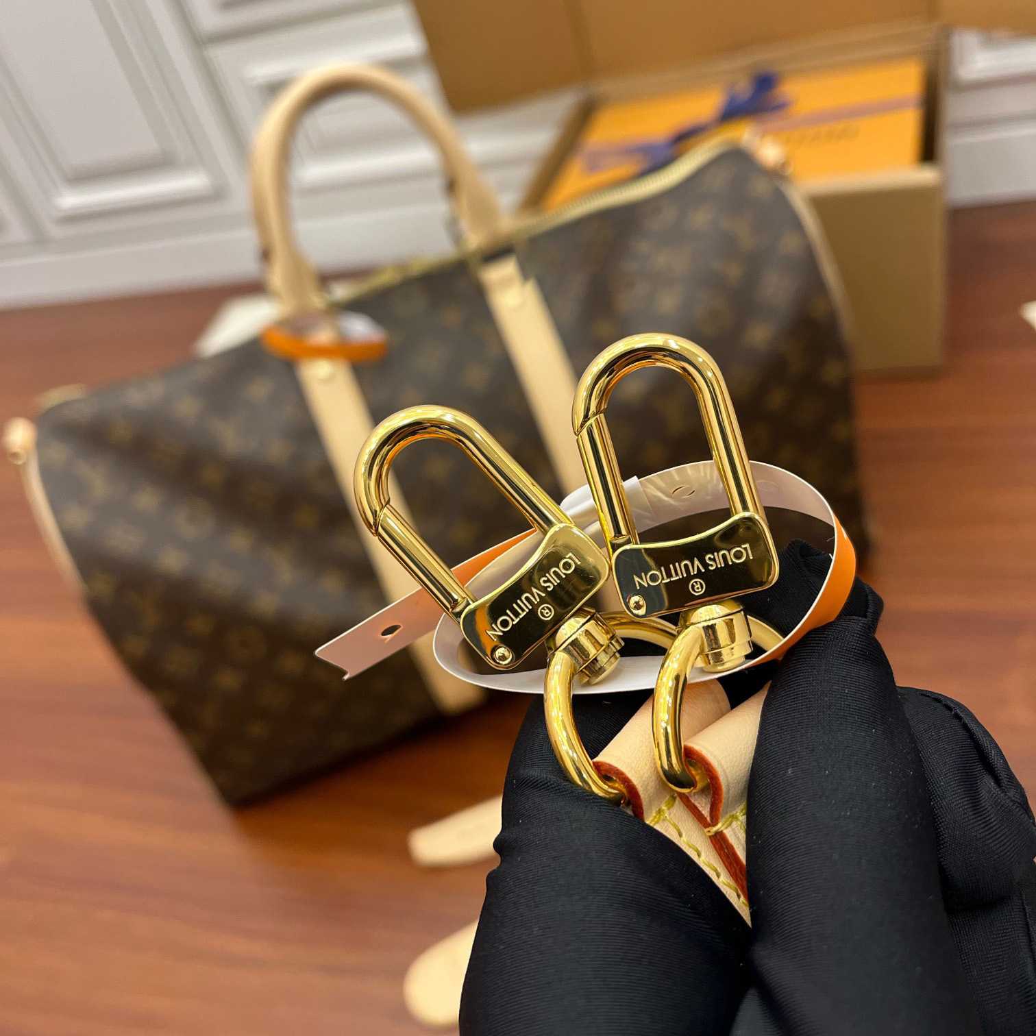 Louis Vuitton Keepall Bandoulière 45   M41418 - DopestKickz