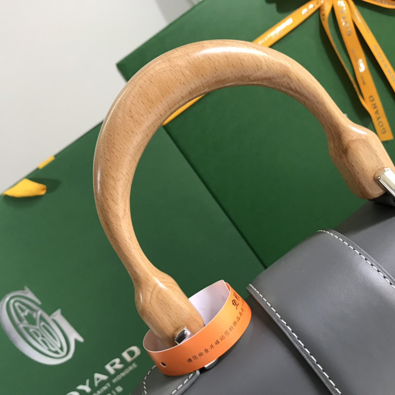 Goyard Saïgon PM Bag - DopestKickz