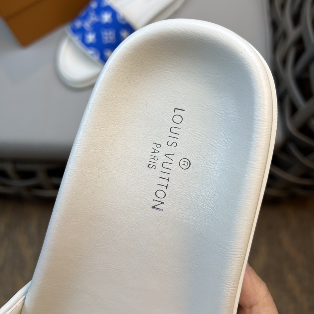 Louis Vuitton Monogram Sandals - DopestKickz