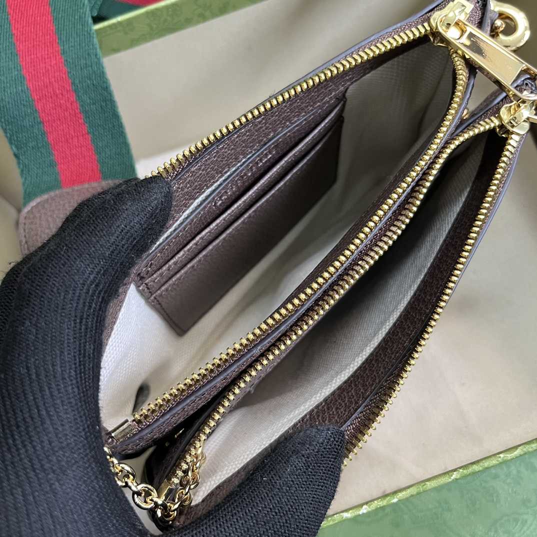 Gucci Blondie GG Mini Bag - DopestKickz