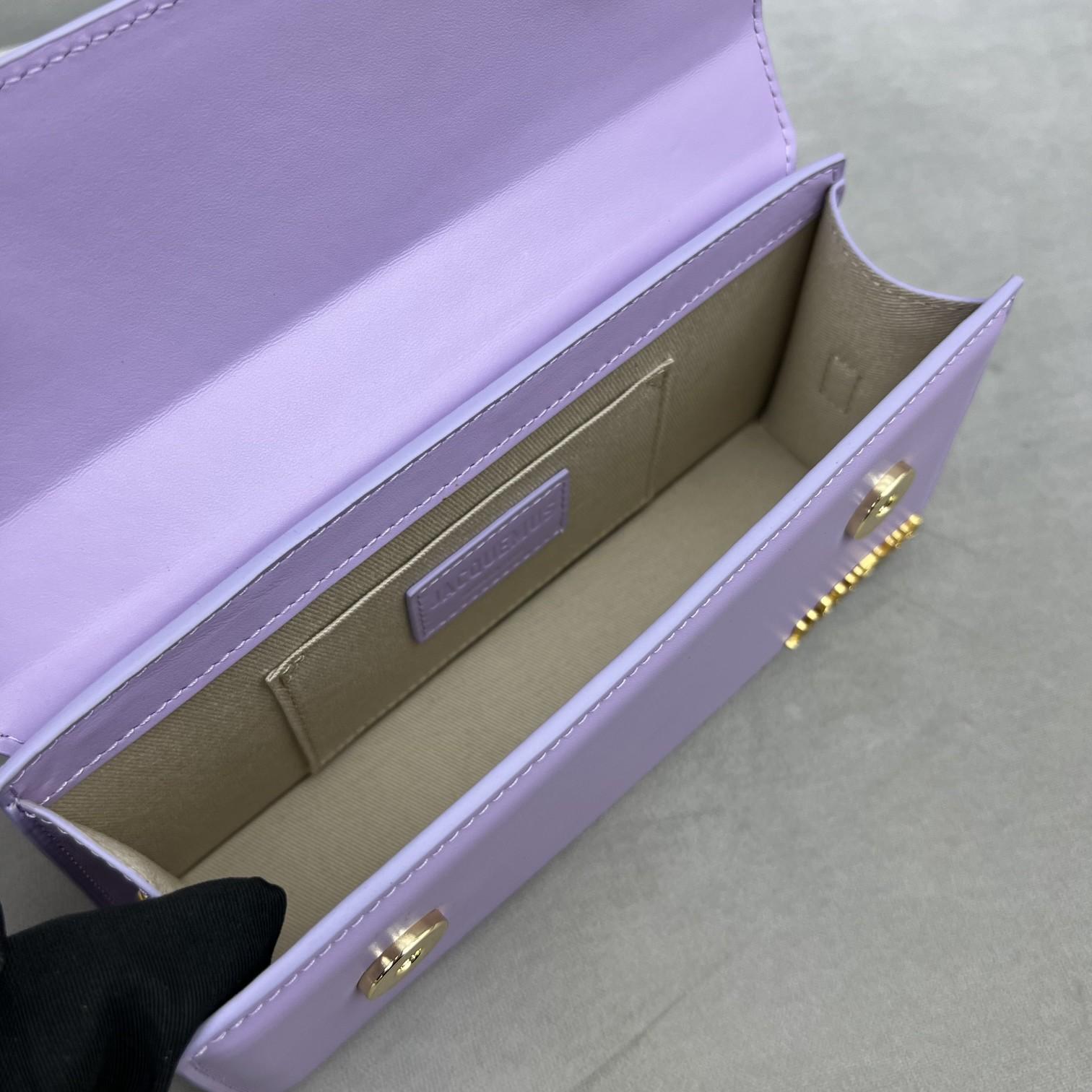 Jacquemus Le Chiquito Long Signature Handbag(21-10-6cm) - DopestKickz