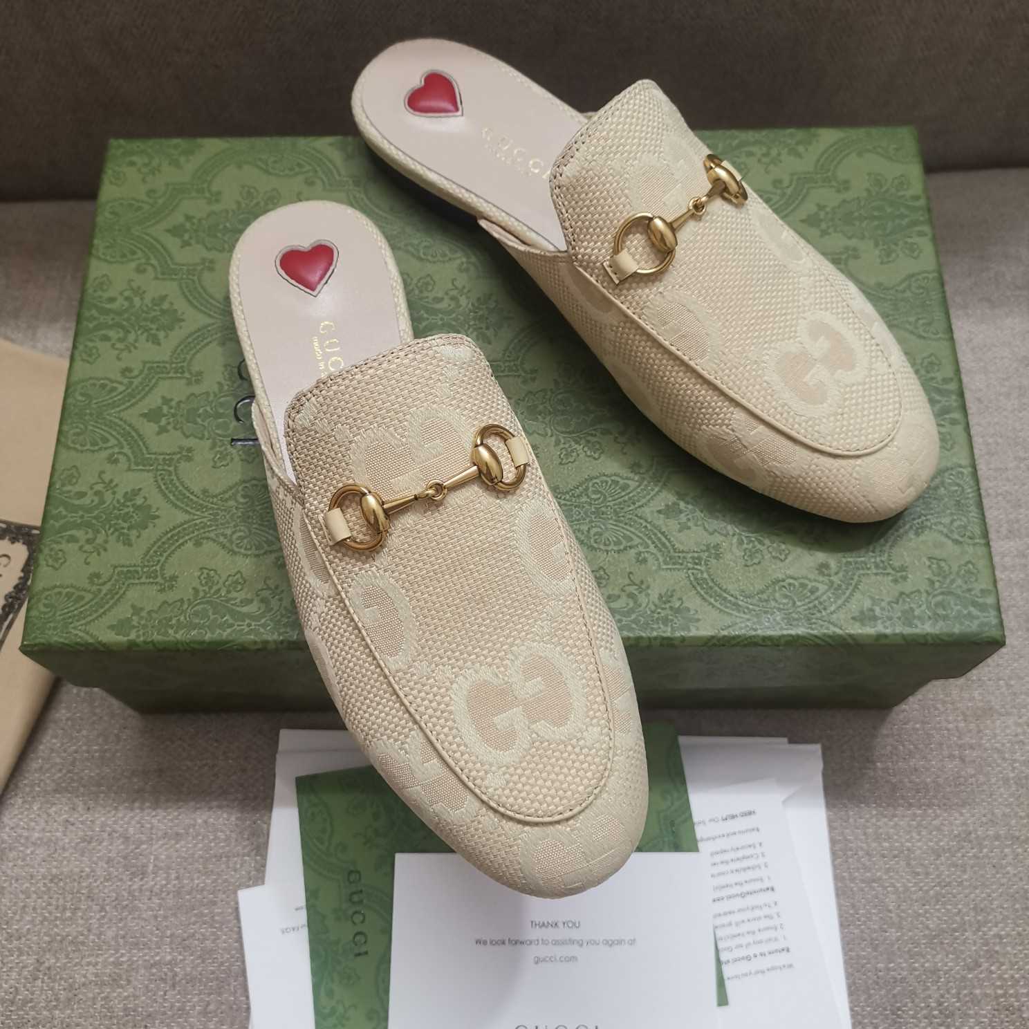 Gucci Women's Jumbo GG Princetown Slipper - DopestKickz