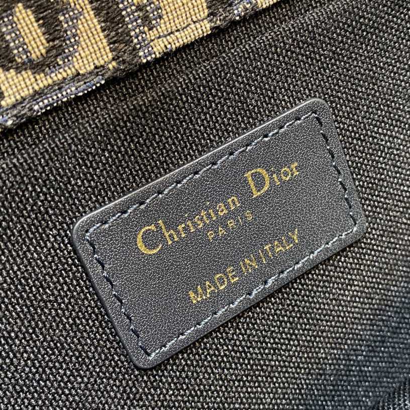 Dior 30 Montaigne Bag - DopestKickz