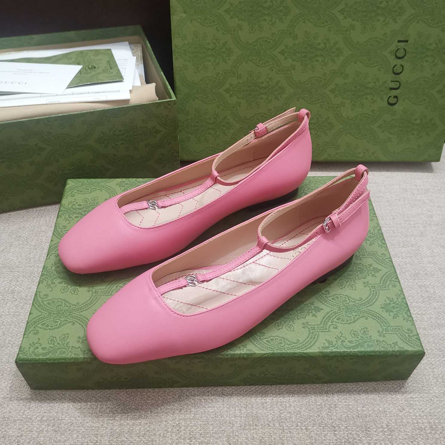 Gucci Women's Ballet Flat With Double G - DopestKickz