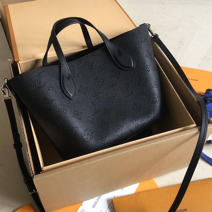 Louis Vuitton Blossom PM   M21848 - DopestKickz