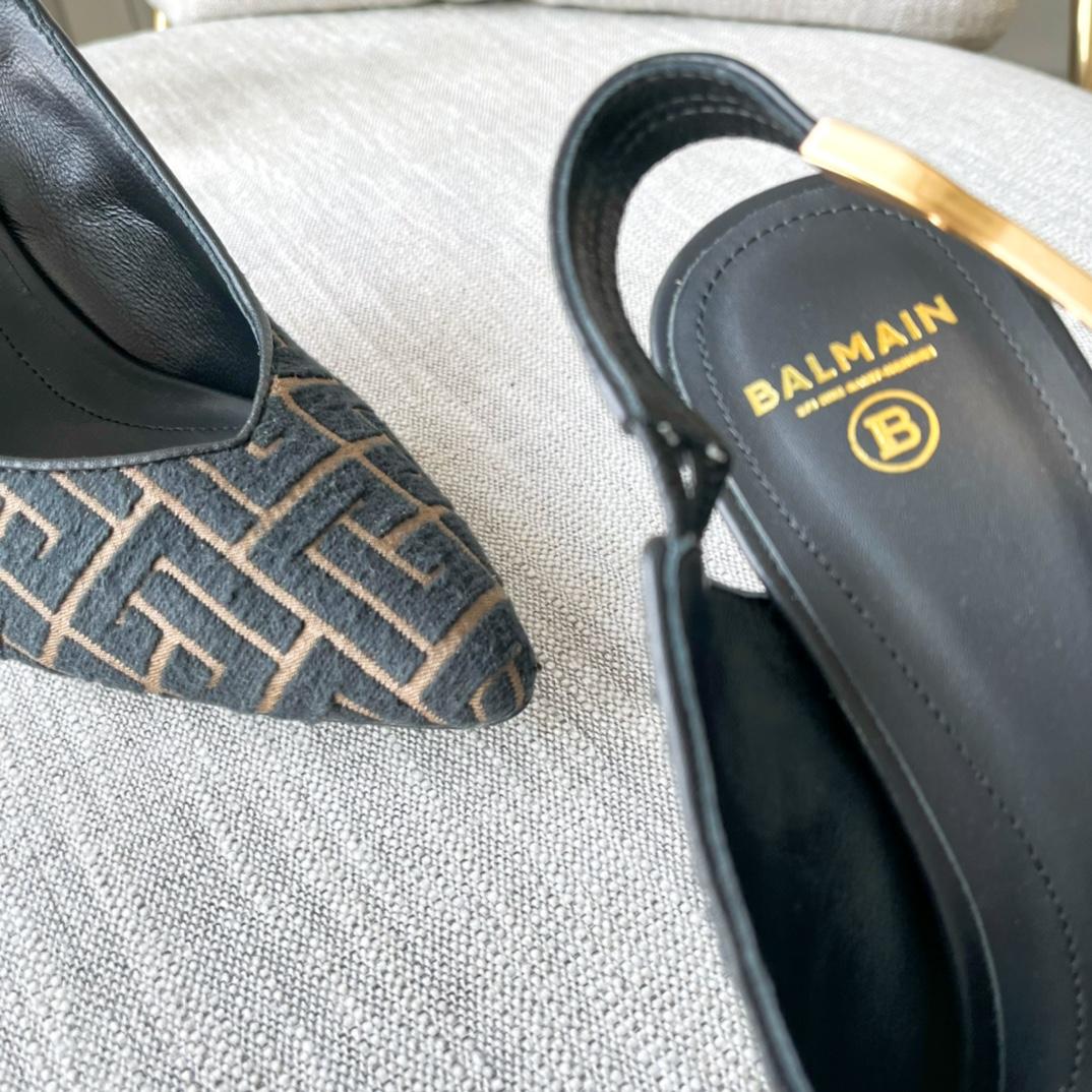 Balmain Monogram-pattern slingback Pumps - DopestKickz