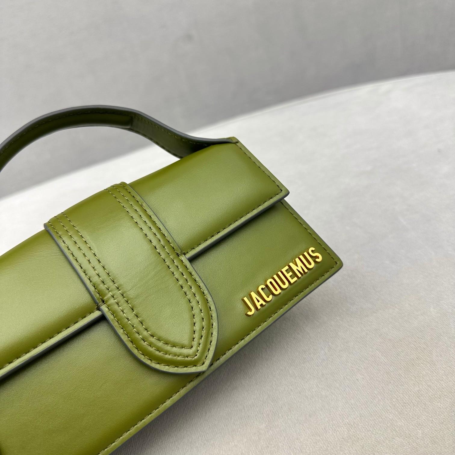 Jacquemus Le Grand Bambino - DopestKickz