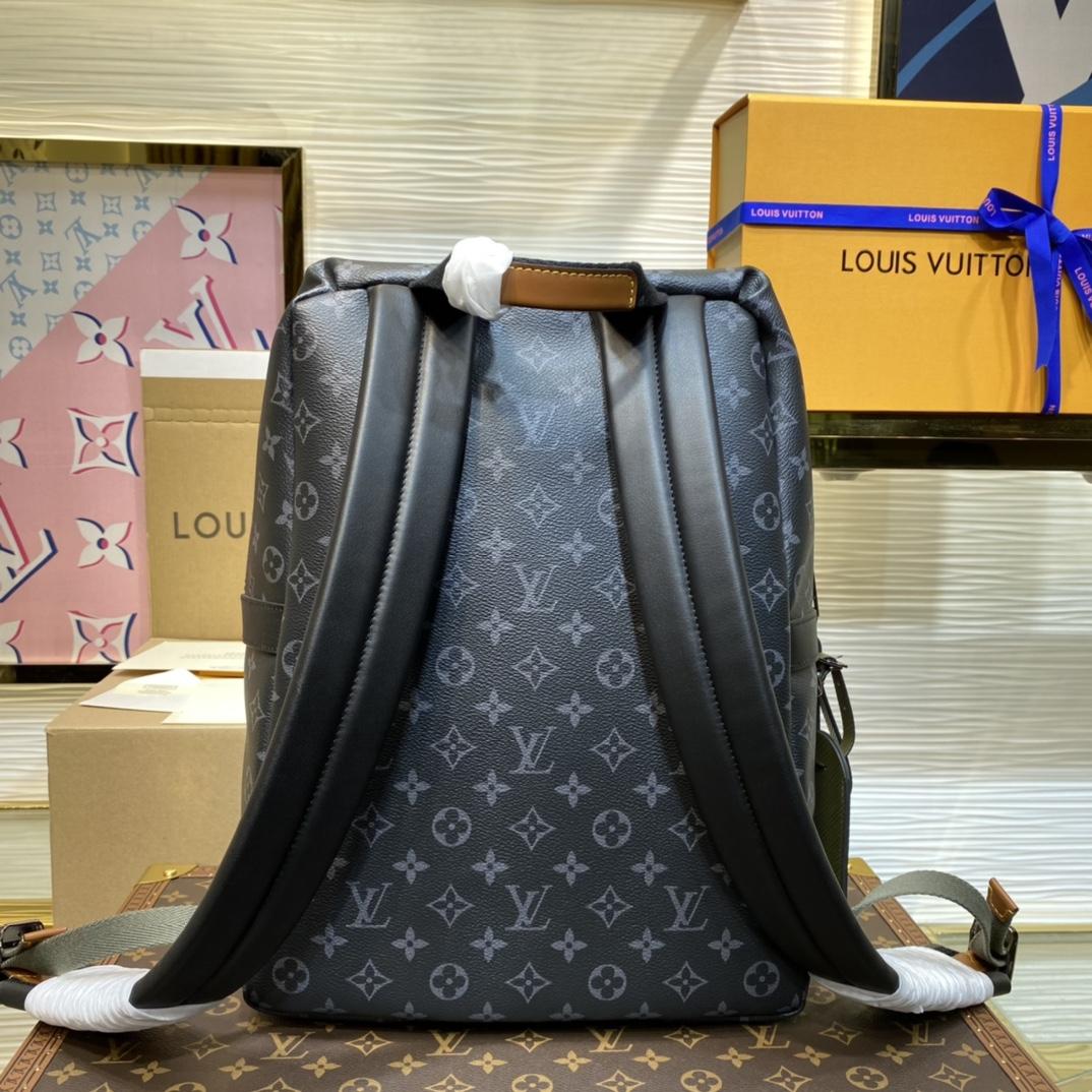 Louis Vuitton Discovery Backpack   M45218 - DopestKickz