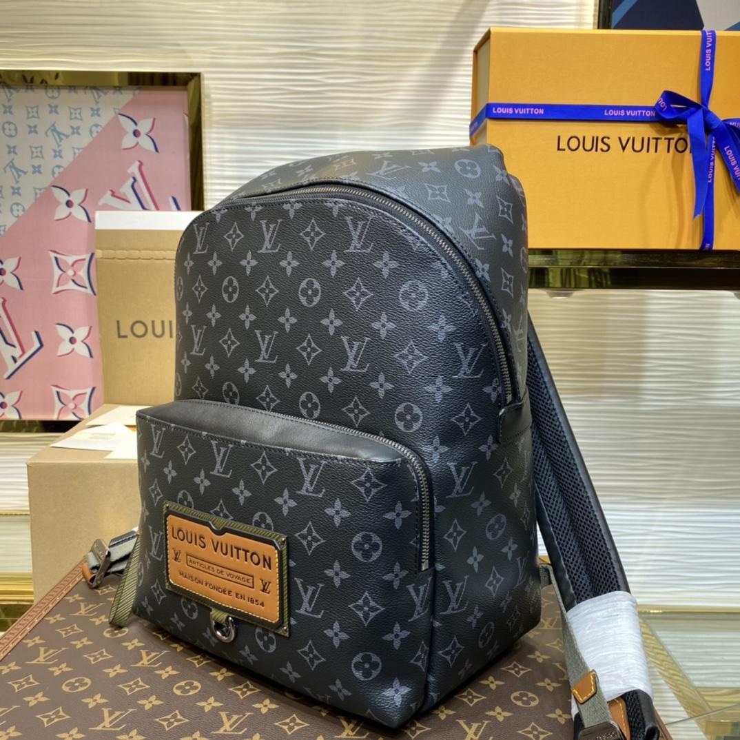 Louis Vuitton Discovery Backpack   M45218 - DopestKickz