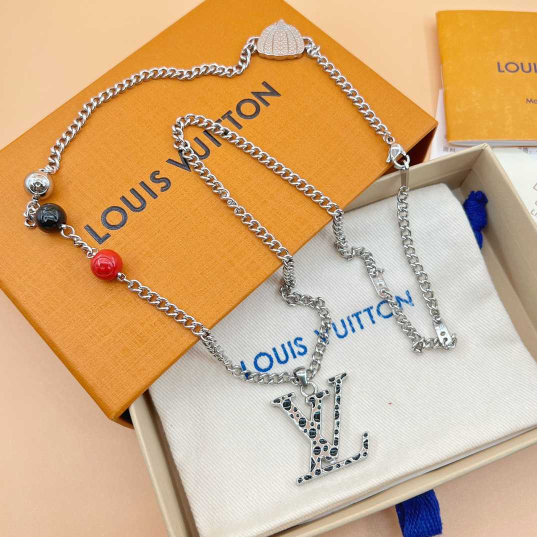 Louis Vuitton LV x YK LV Infinity Dots Pendant     M01089 - DopestKickz