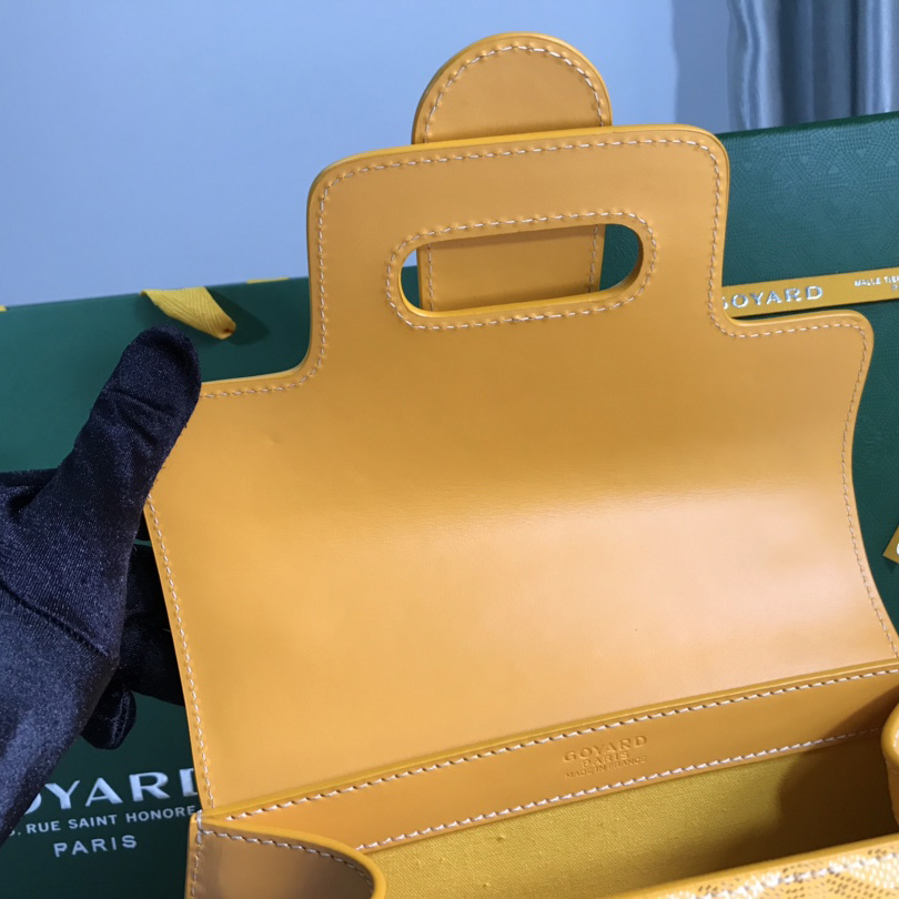 Goyard Saïgon PM Bag - DopestKickz