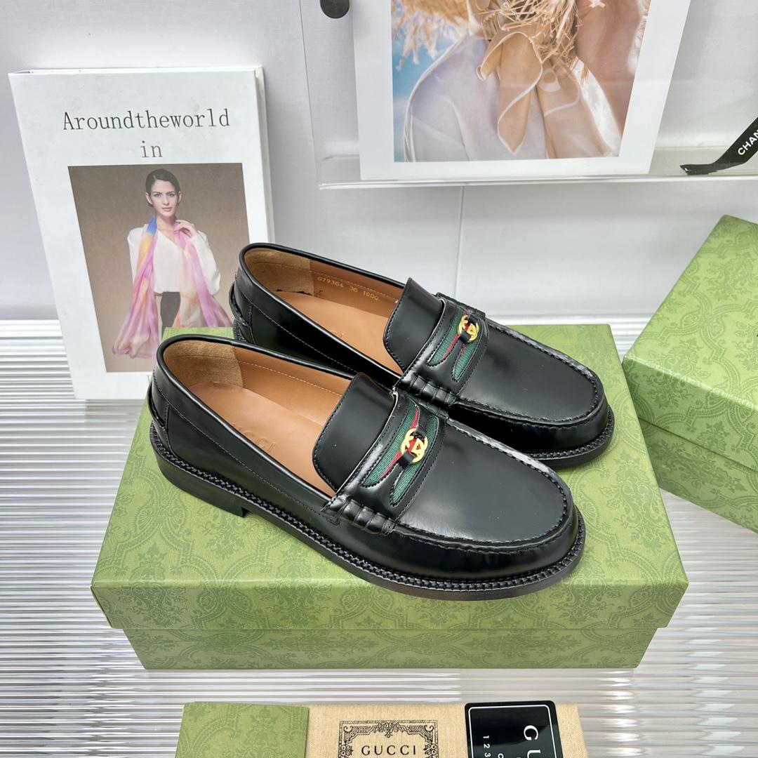 Gucci Loafer With Interlocking G - DopestKickz
