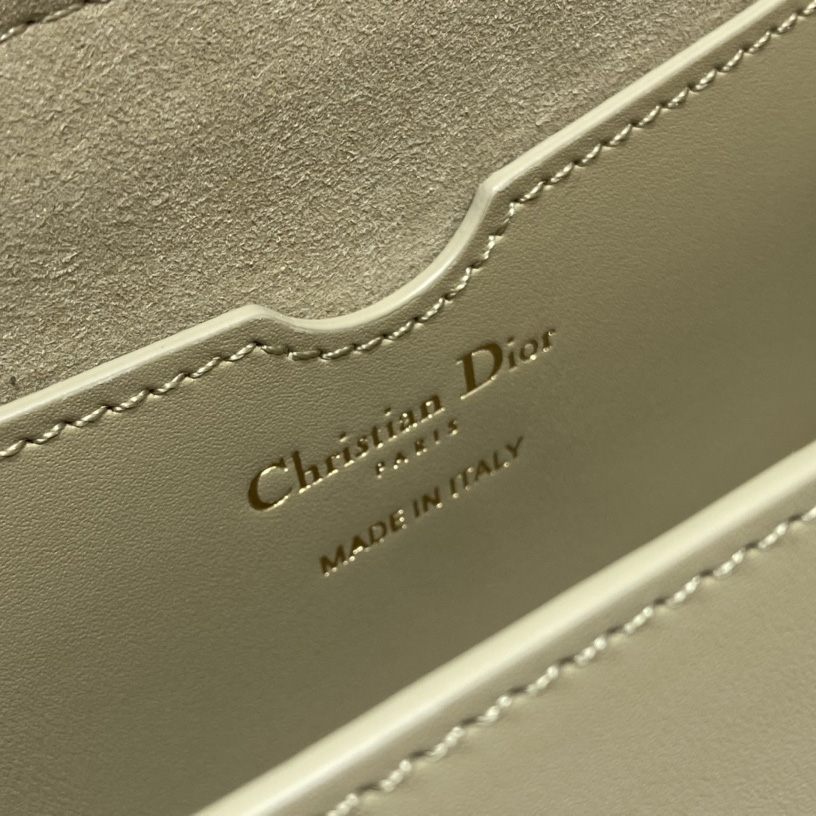 Dior Bobby East-West Bag - DopestKickz