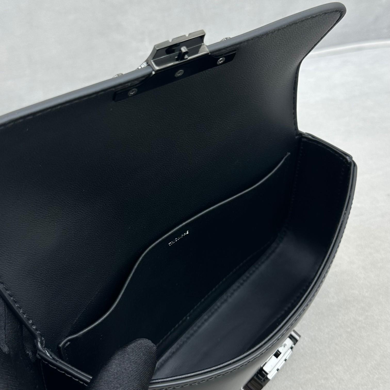 Celine Chain Shoulder Bag Triomphe In Shiny Calfskin - DopestKickz