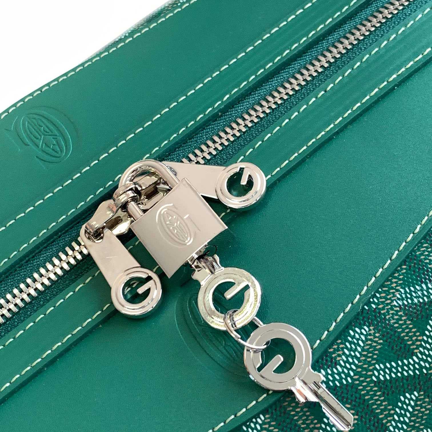 Goyard Travel 55 Bag - DopestKickz