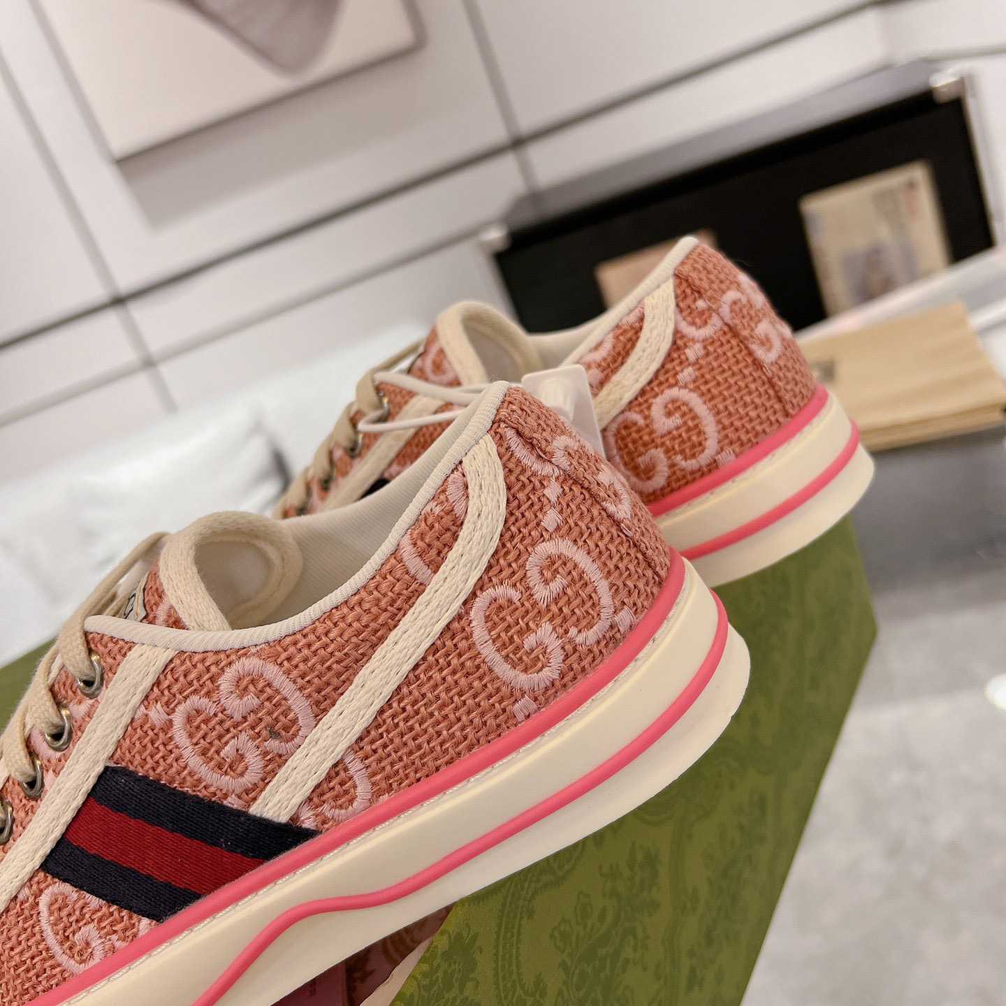 Gucci Tennis 1977 Sneaker - DopestKickz