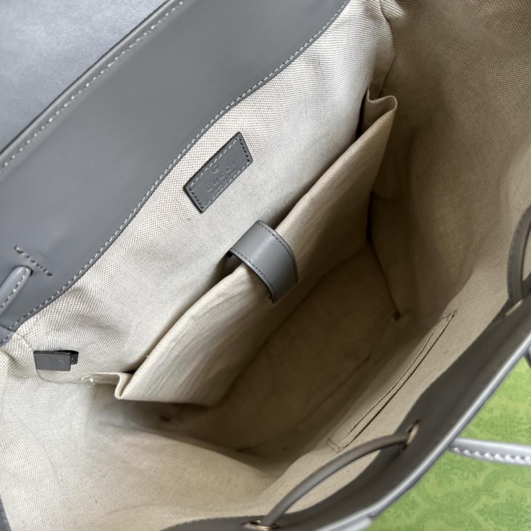 Gucci GG Embossed Backpack(34-41-12cm) - DopestKickz