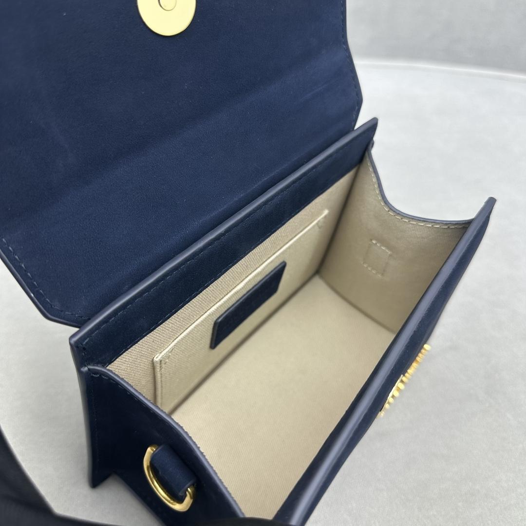 Jacquemus Le Chiquito Noeud - DopestKickz