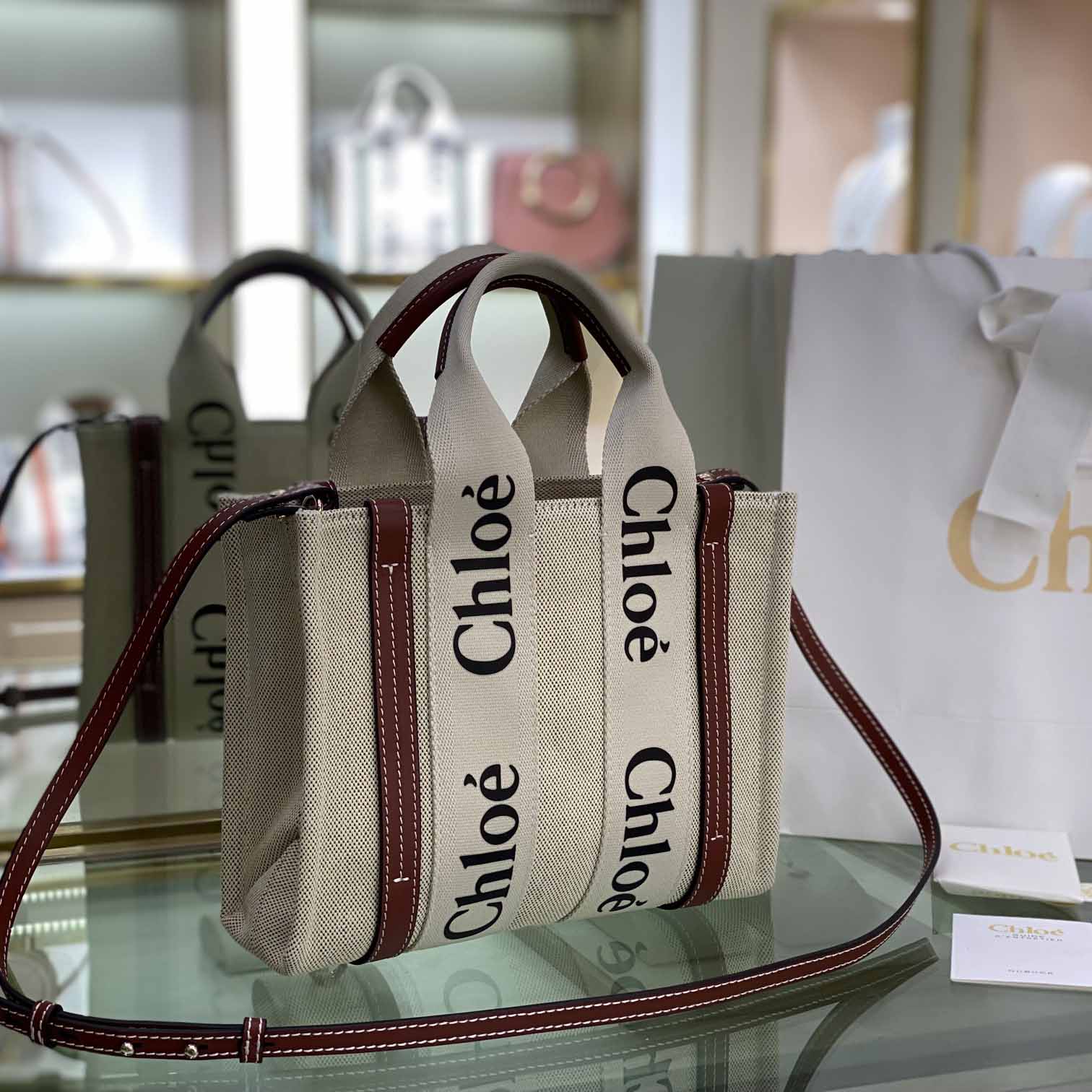 Chloe Small Woody Tote Bag - DopestKickz