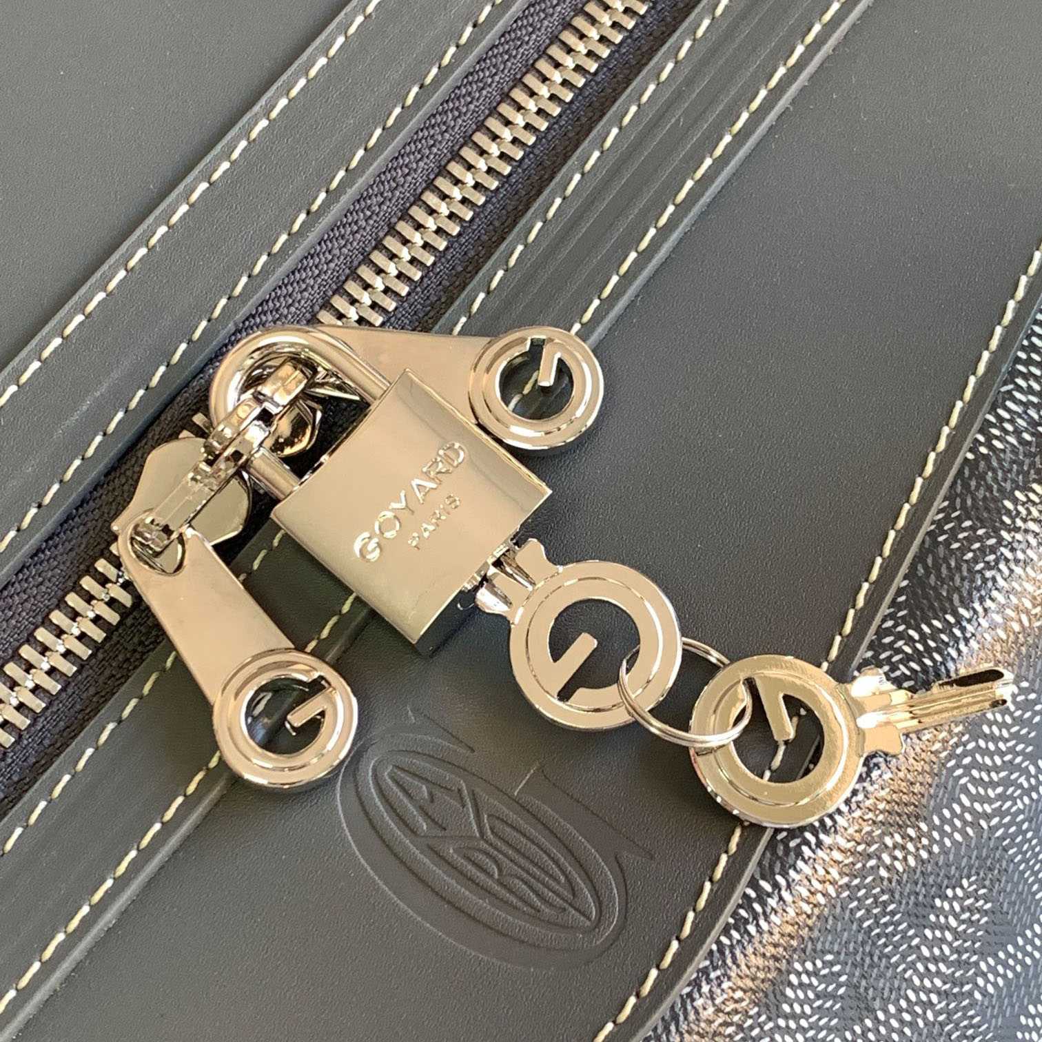 Goyard Travel 55 Bag - DopestKickz