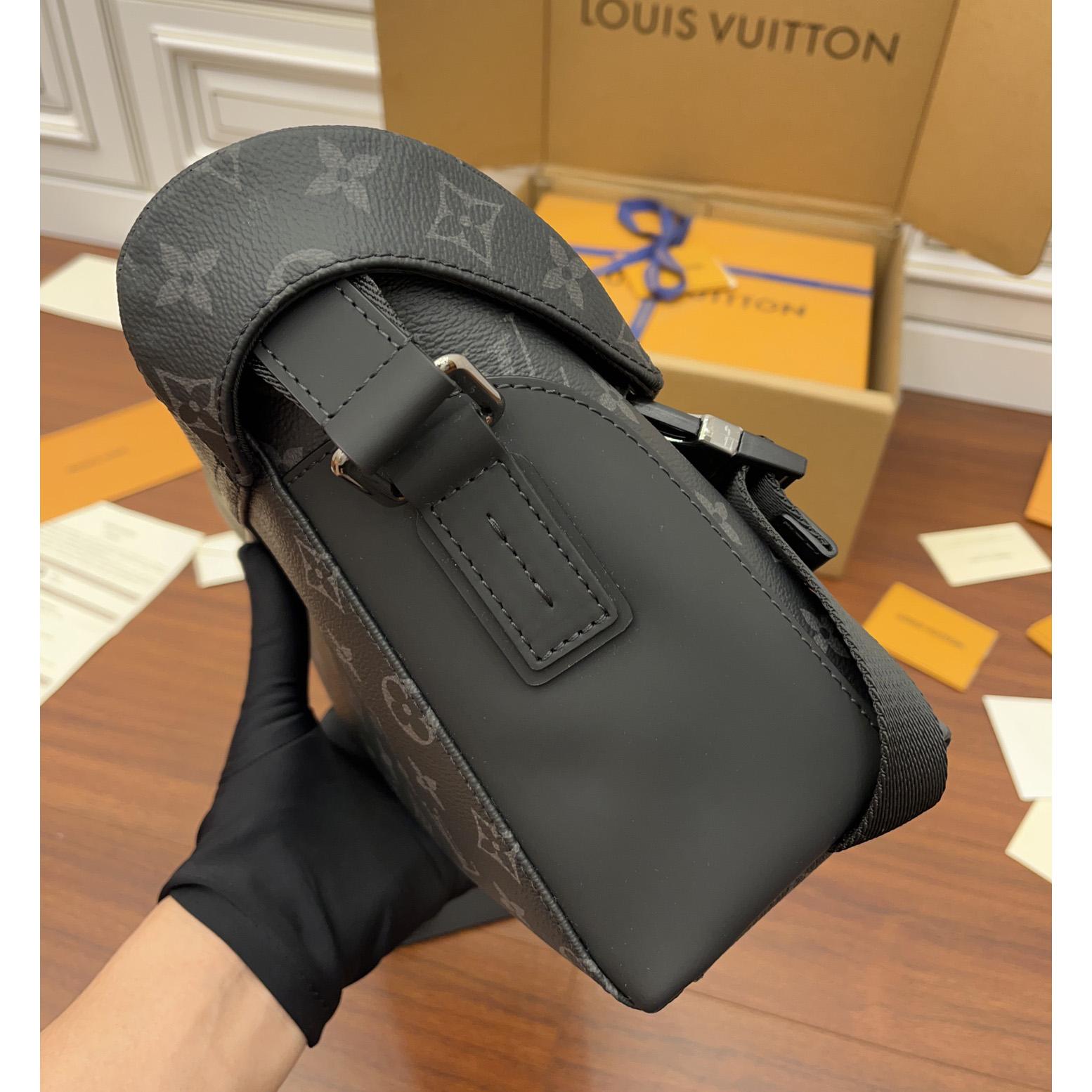 Louis Vuitton Messenger PM Voyager(33x22.5x11cm)     M40511 - DopestKickz