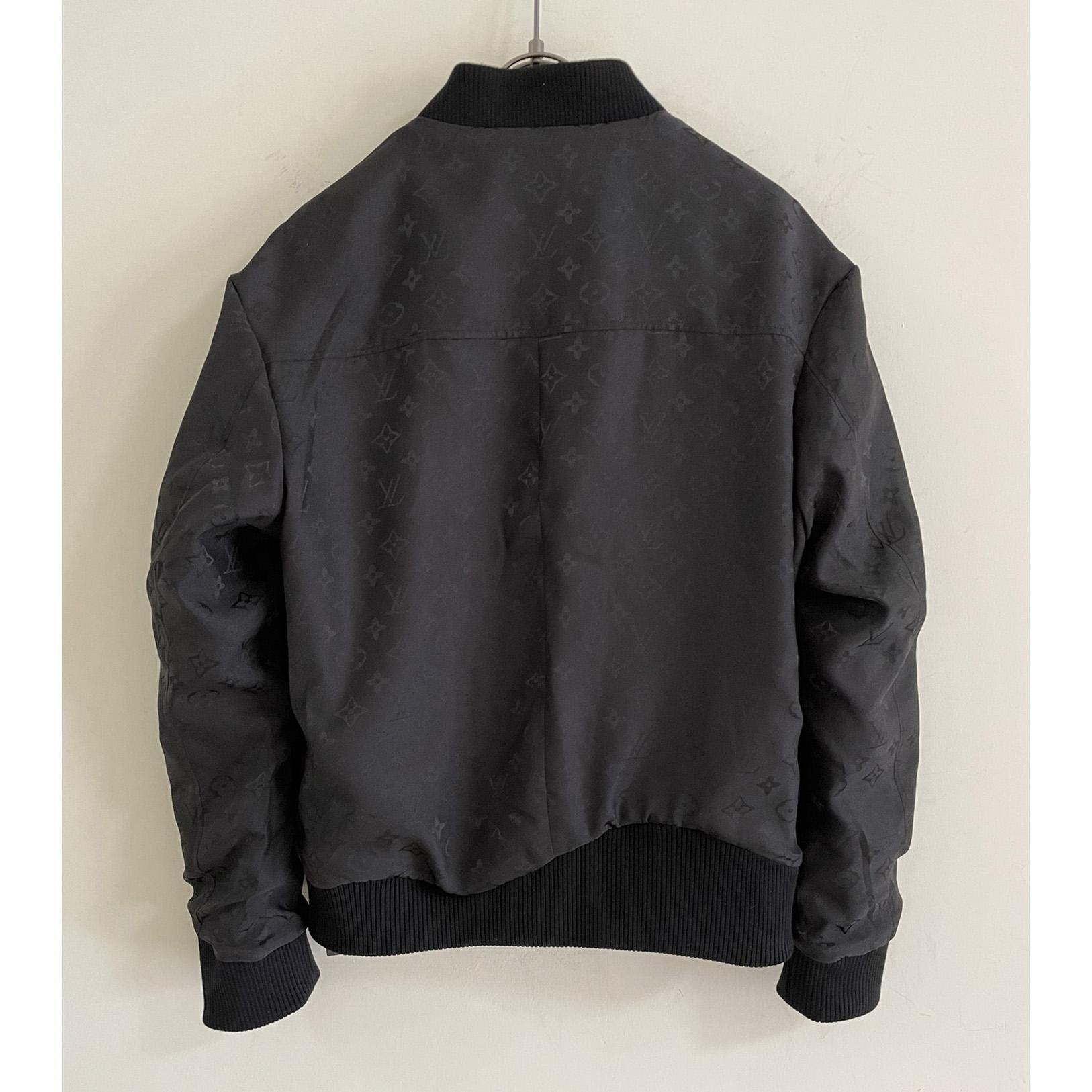 Louis Vuitton Reversible Leather Nylon Jacket    1A5VFU - DopestKickz