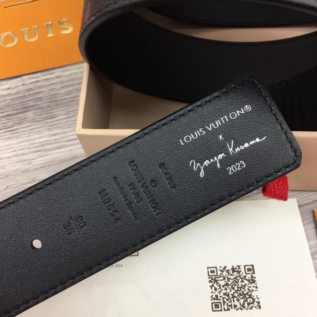 Louis Vuitton LV X YK LV Initiales 40MM Reversible Belt - DopestKickz