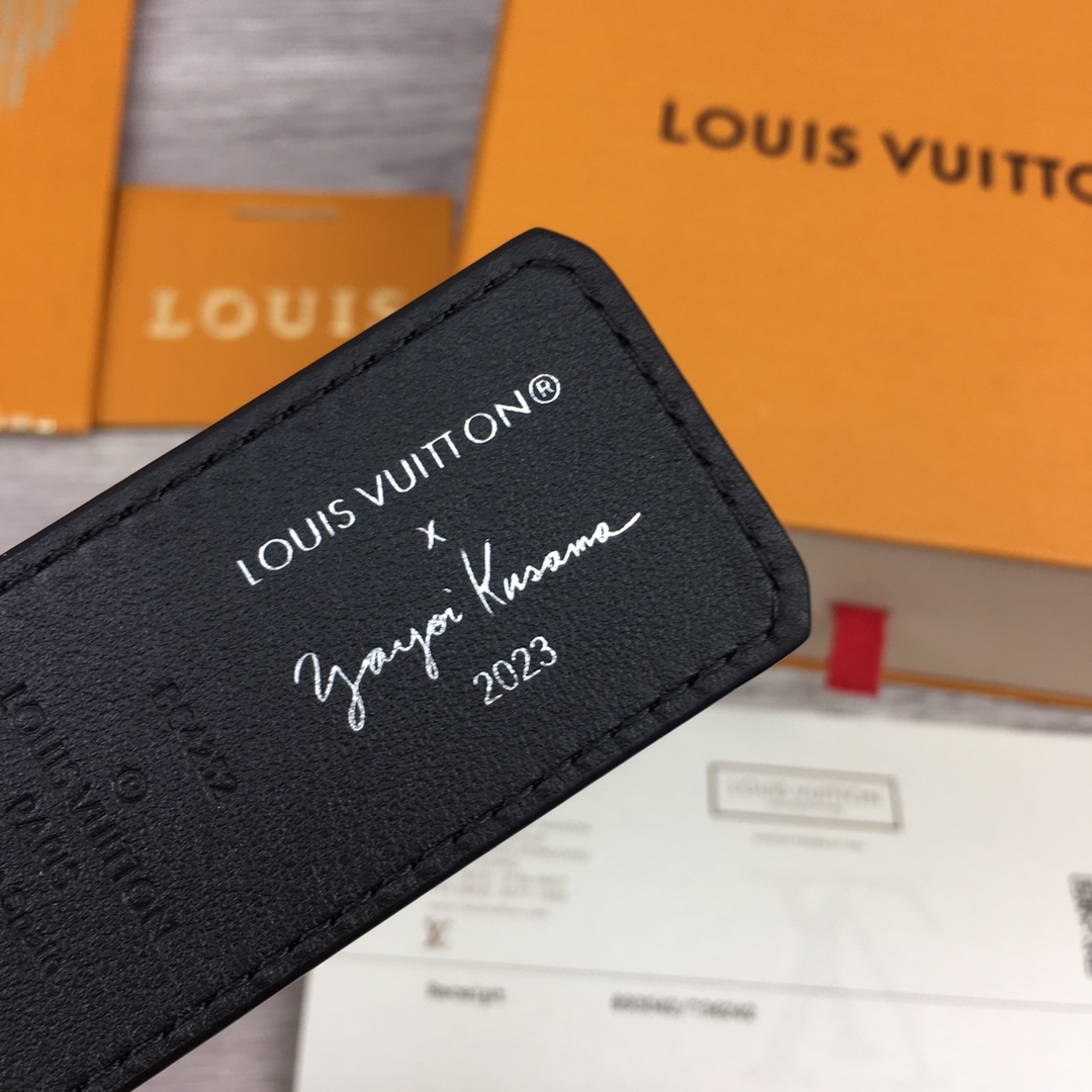 Louis Vuitton LV X YK LV Initiales 40MM Reversible Belt    - DopestKickz