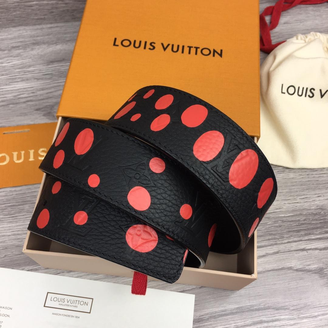 Louis Vuitton LV X YK LV Initiales 40MM Reversible Belt    - DopestKickz