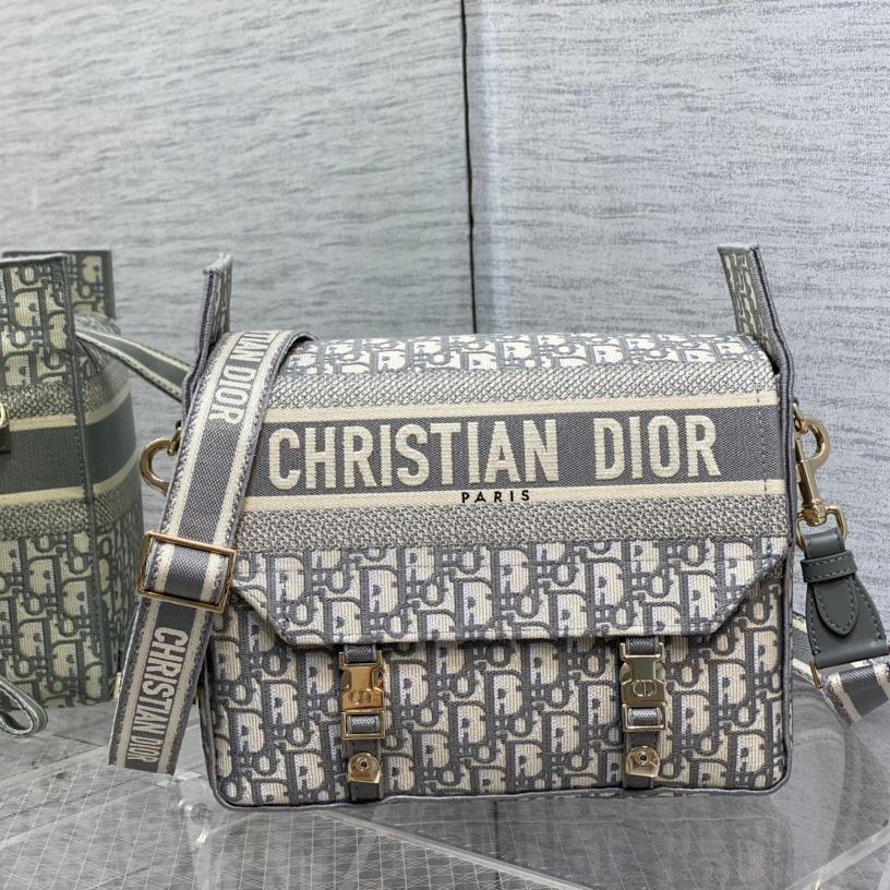 Dior Medium Diorcamp Bag  - DopestKickz
