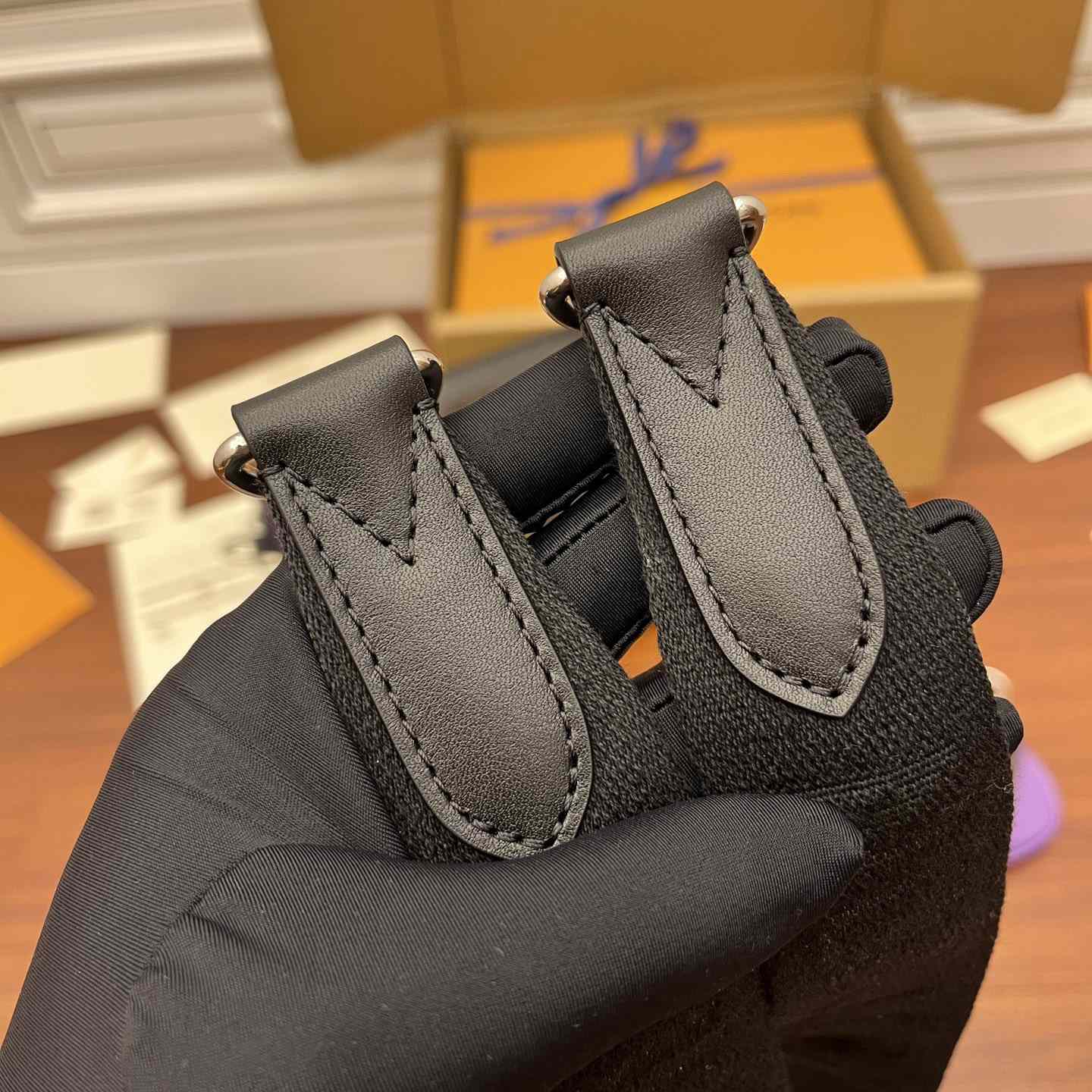 Louis Vuitton Trio Messenger   M46266 - DopestKickz