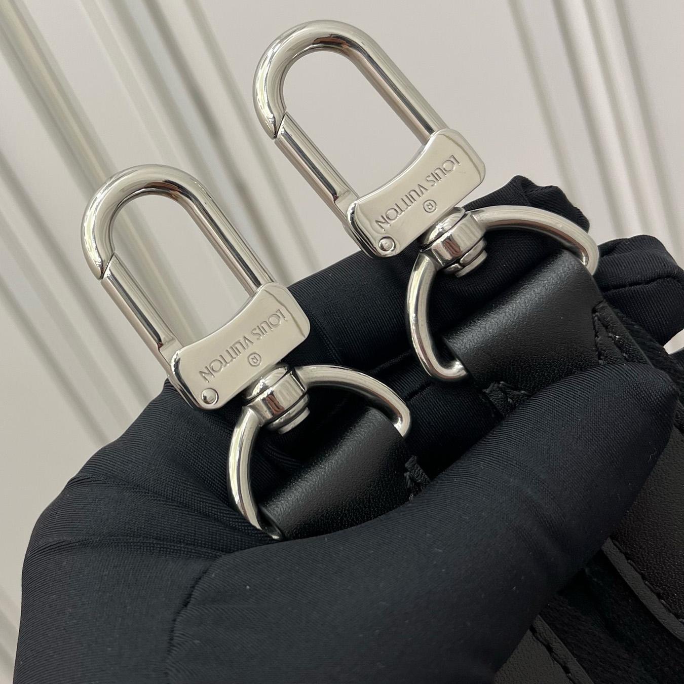 Louis Vuitton Trio Messenger   M46266 - DopestKickz