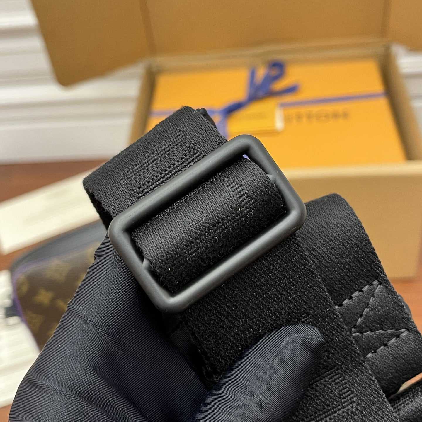 Louis Vuitton Trio Messenger   M46266 - DopestKickz