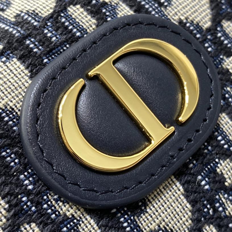 Dior Mini 30 montaigne D-Cosy Bag - DopestKickz