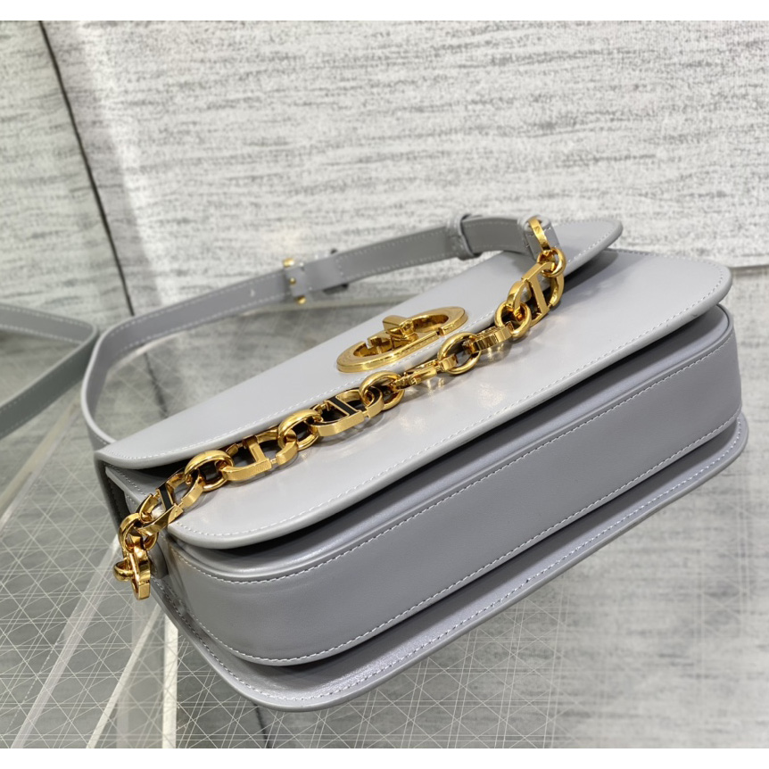 Dior 30 Montaigne Avenue Bag - DopestKickz