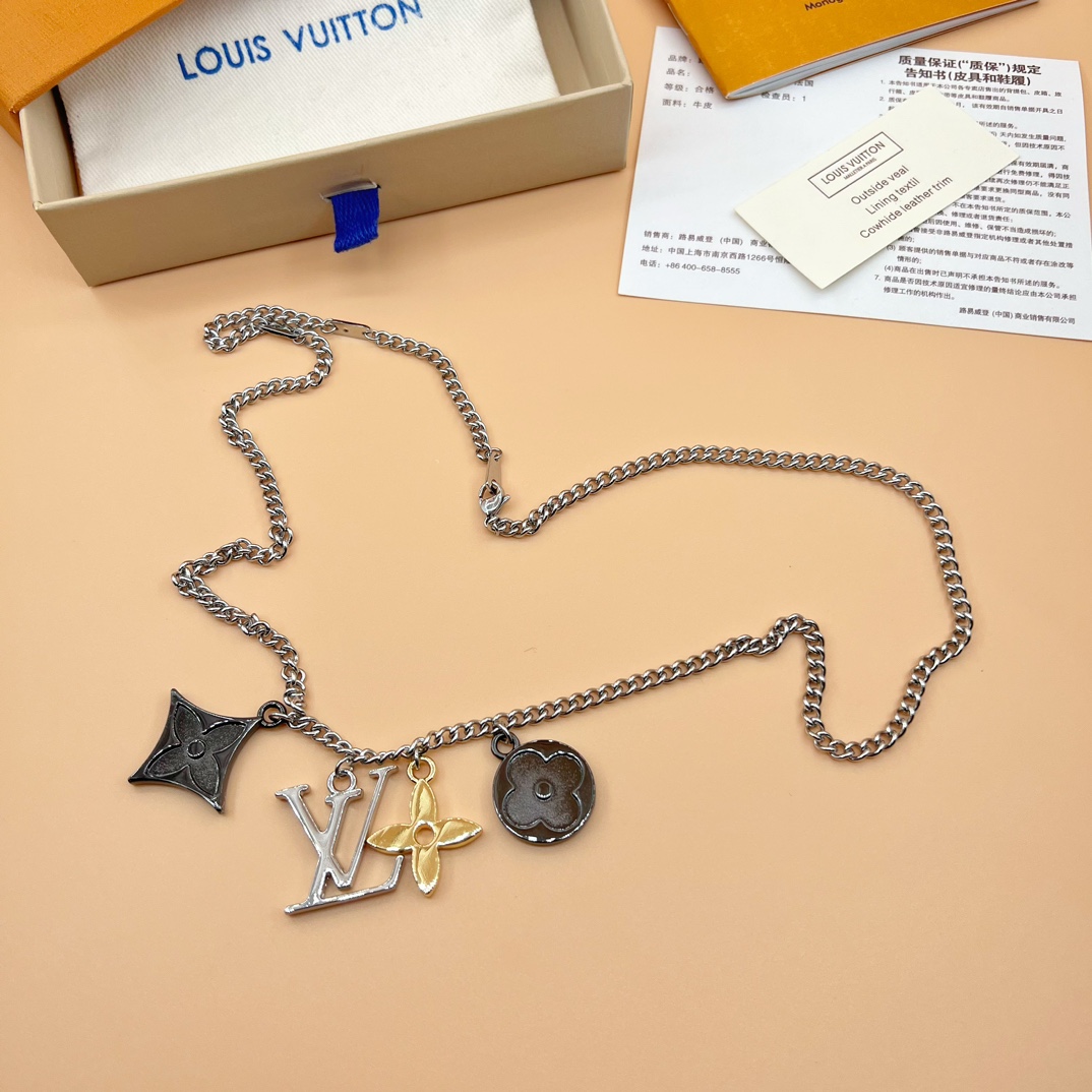 Louis Vuitton LV Instinct Pendant       M00521C - DopestKickz