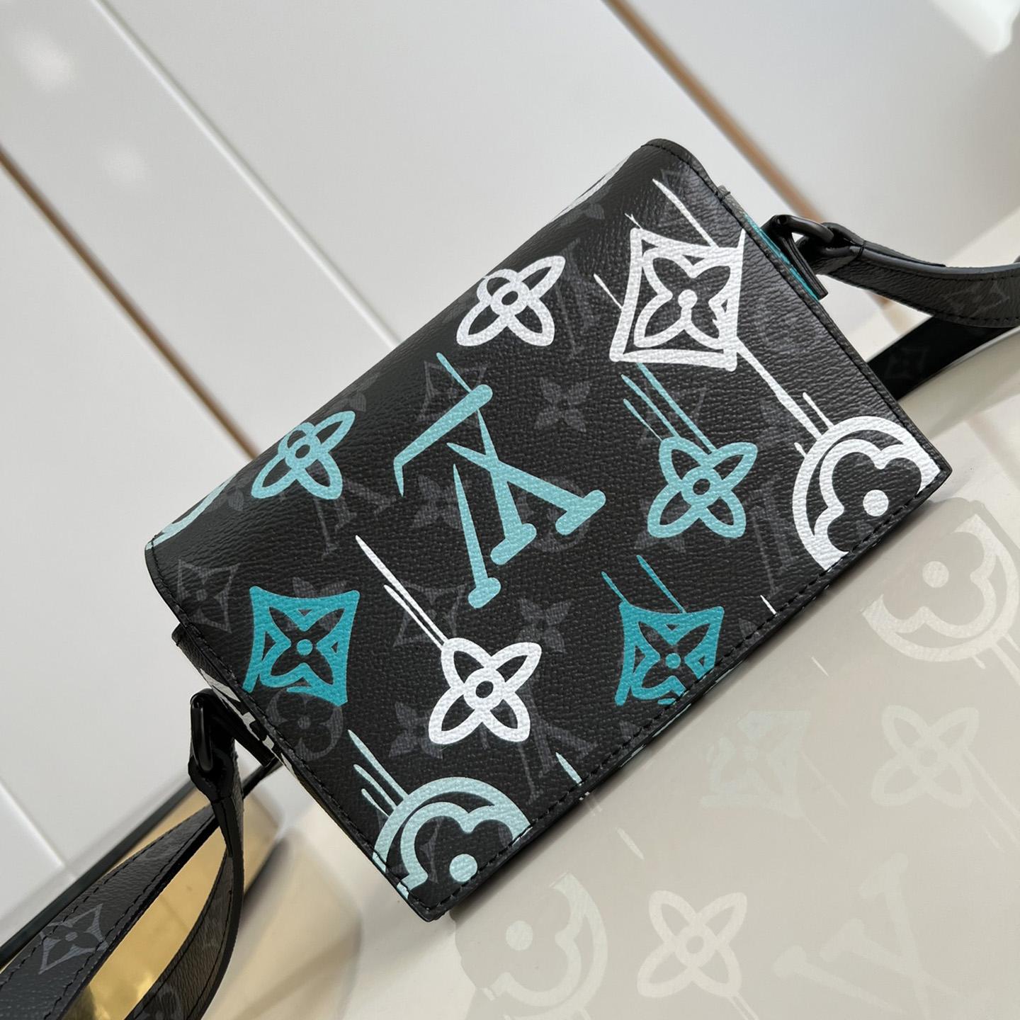 Louis Vuitton Steamer Wearable Wallet     m81852  - DopestKickz