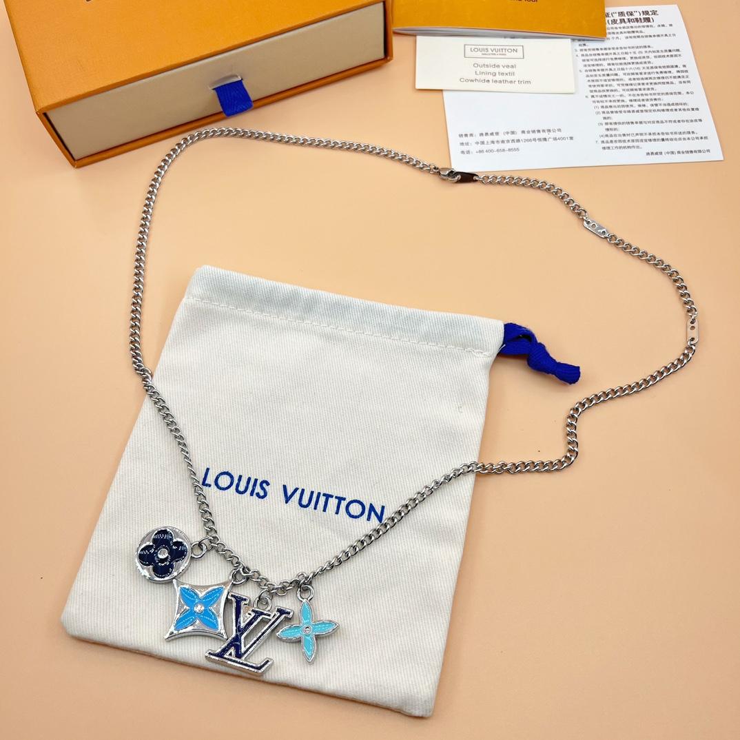 Louis Vuitton LV Instinct Enamelled Necklace    M00917 - DopestKickz