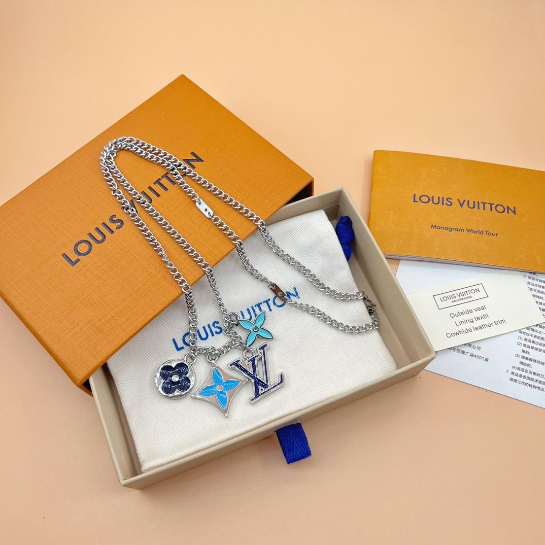Louis Vuitton LV Instinct Enamelled Necklace    M00917 - DopestKickz